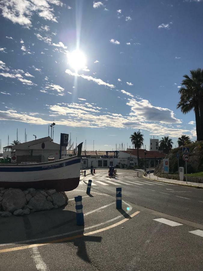 Sitges Estudio En Port Aiguadolc Exterior photo